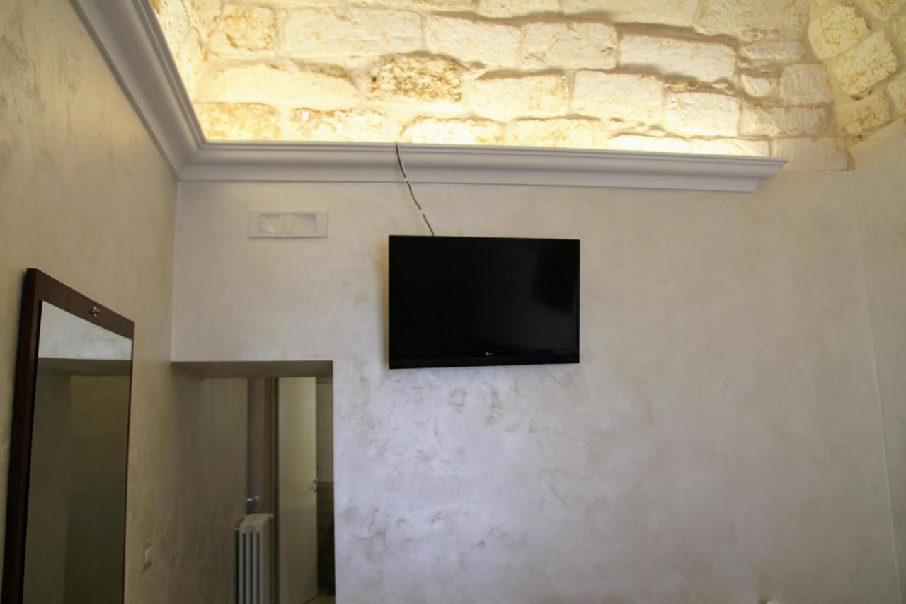 Rooms Dimora Arco - Affitti Brevi Italia Monte SantʼAngelo Exterior foto
