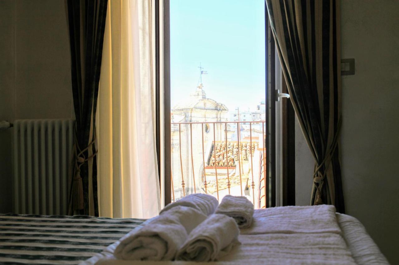 Rooms Dimora Arco - Affitti Brevi Italia Monte SantʼAngelo Exterior foto